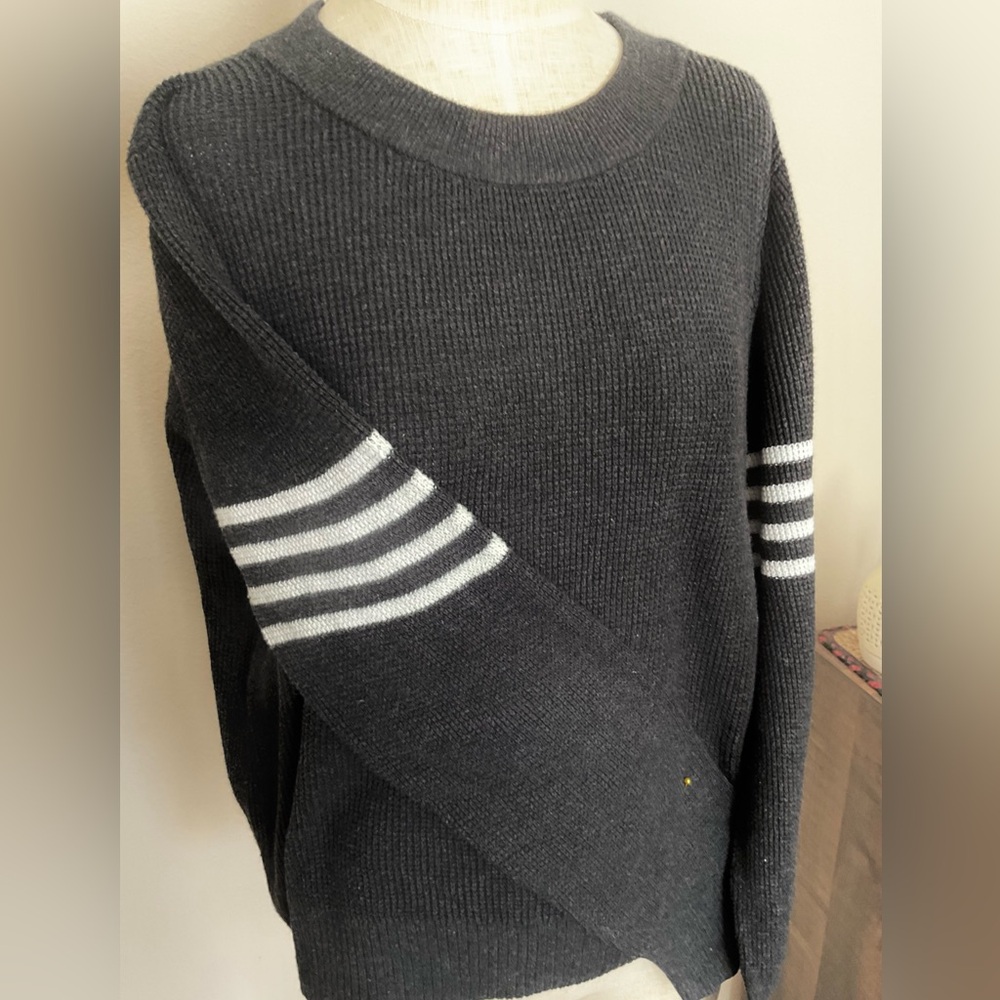 Faherty Charcoal Crewneck Sweater with White Stripe Details